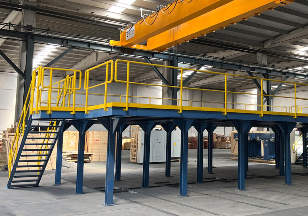 Çelik Kule & Platformlar